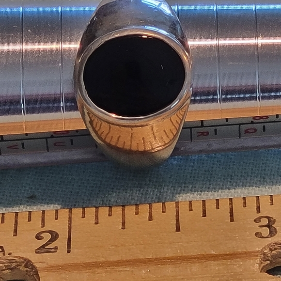 Vintage Sterling Silver And Onyx Gemstone Ring Size 9.1/2 - Picture 3 of 7